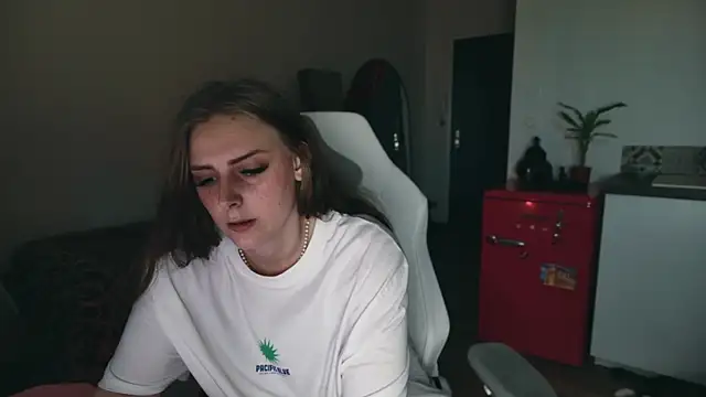 Celeste_Off live