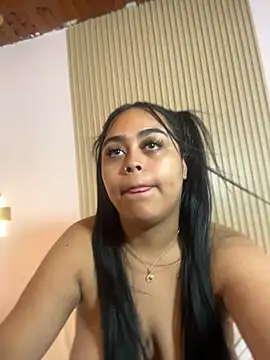 MiaLane3 live