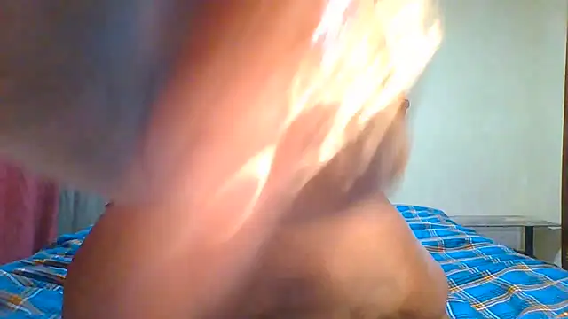 blackcuteebony live