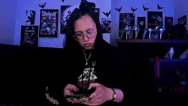 lilith-deveraux live