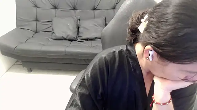 victoria_jones live