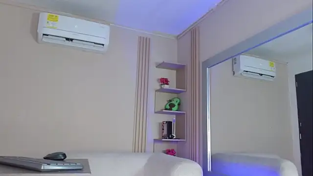 _cloe_21 live