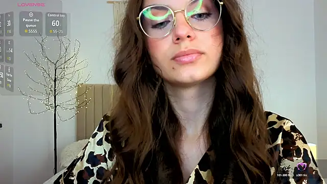 Real_cutie1 live