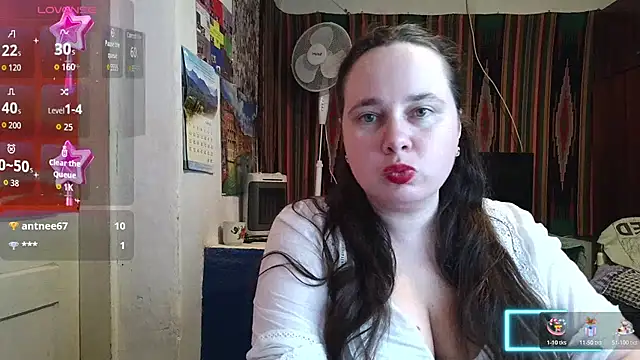 Cora_Maro live