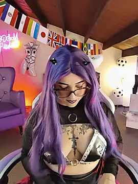 LilithDark666 live