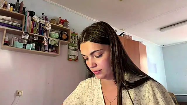 Ameliamali live