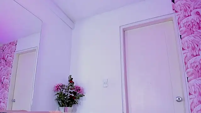 AngelaCruzz live
