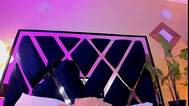 Valery_Brand live
