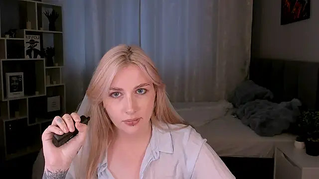 AmaliaWinslet live