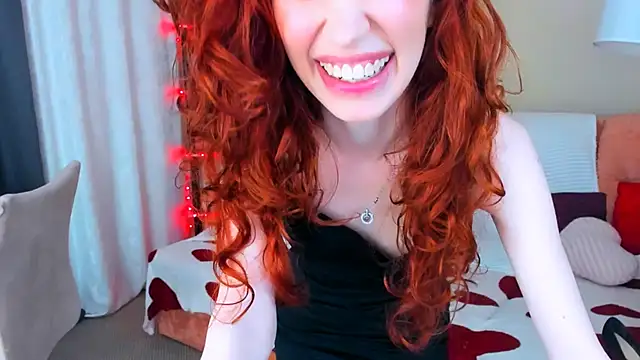ChristinaConteeree live