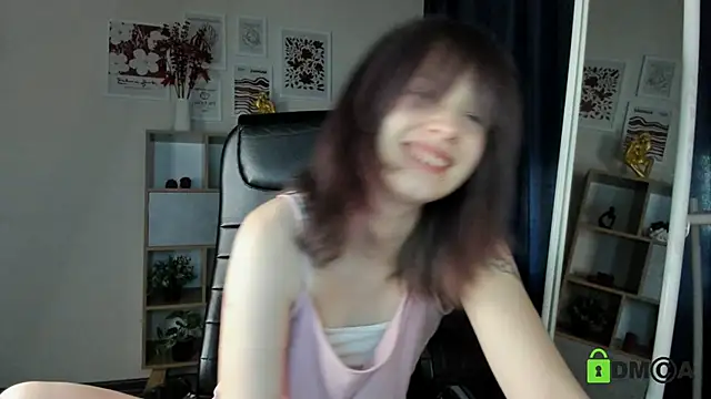 Alina_Mills live