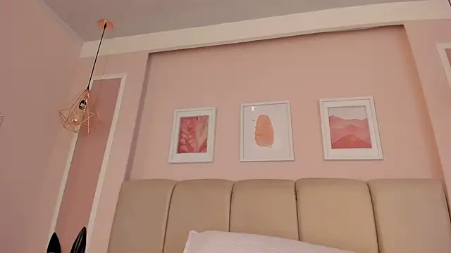 Annie_rhoades live