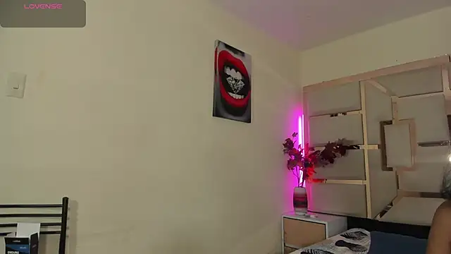 casey_lorens live
