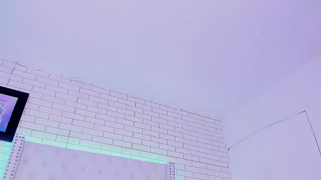 Coco_Balenciaga_ live