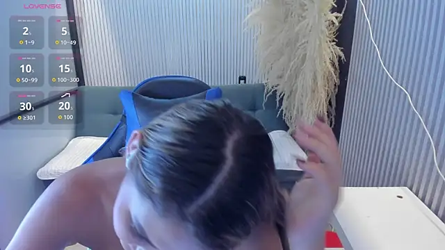 SophieWatson_ live