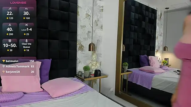 CharlotteG_ live