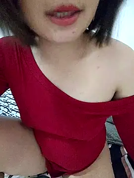 Lady-cum live