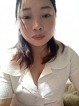 julybe live