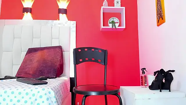 Kendal_hot69_ live