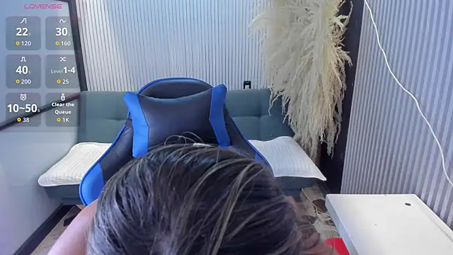 SophieWatson_ live