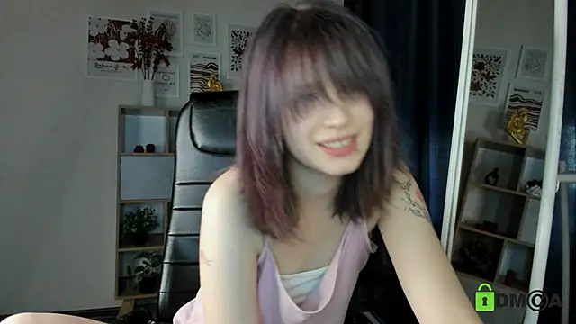 Alina_Mills live