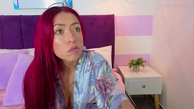 Scarlett__bell live