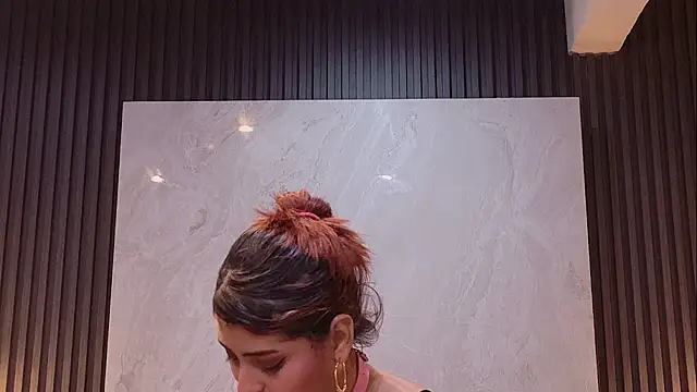 AuroraGray live