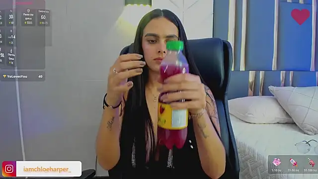 ChloeHarper_ live
