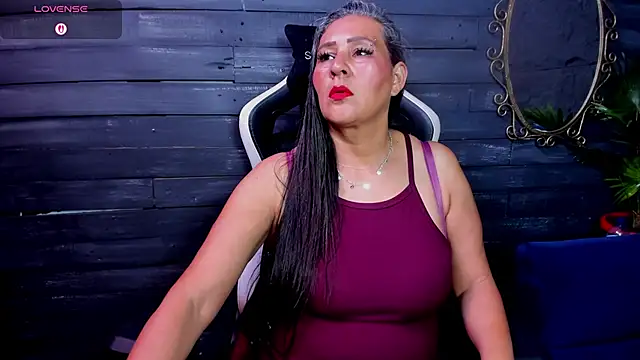 Victoria_kyler live