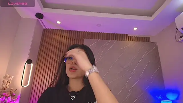 ariana_jhonson1 live