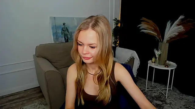 MidnighteAura live