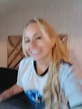 Angeel_white25 live