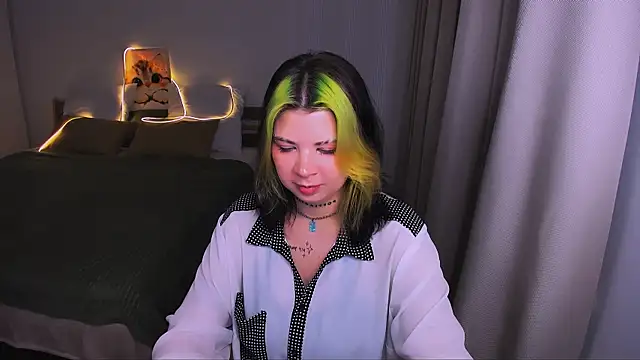 AliceSpencery live