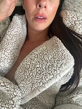 Charming_ScarlettX live