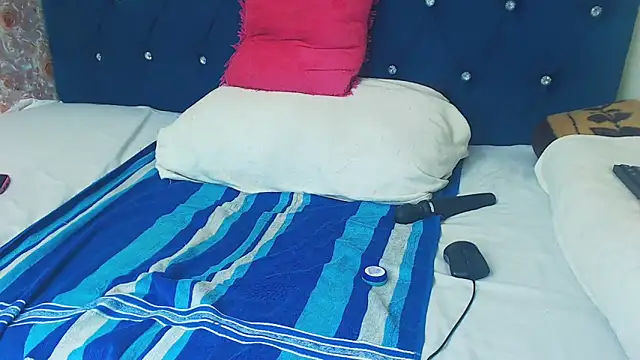 Sexy_Baddie live