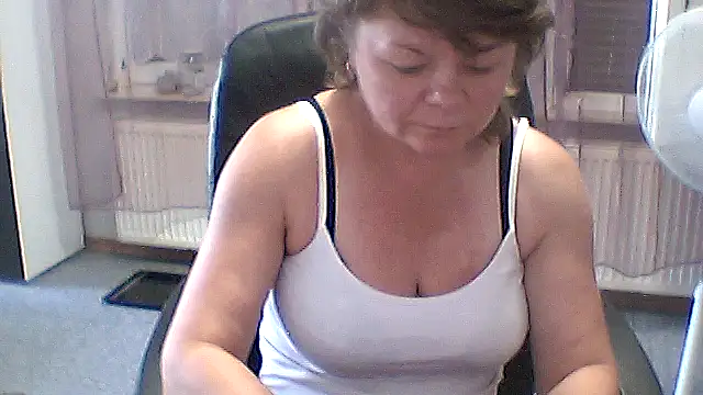 MoonLady40 live
