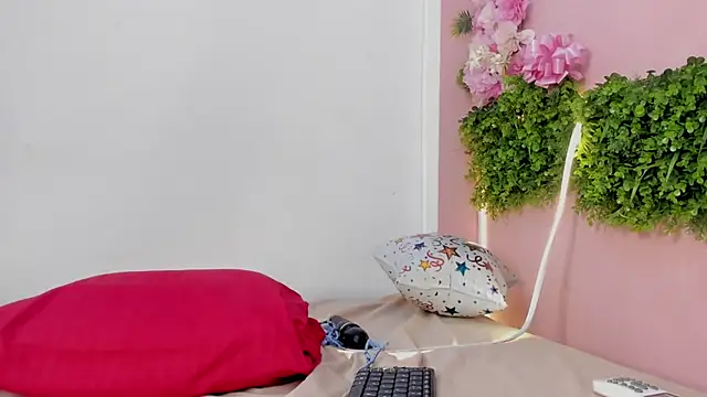 Mikasa_Horny live