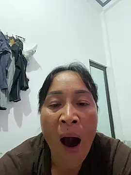 Loly_hana live