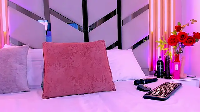 Victoria-Luxx live