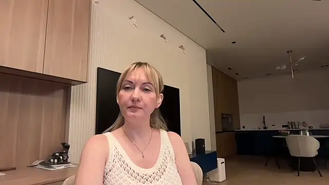 Dorielle live