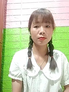 AmyLinee01 live