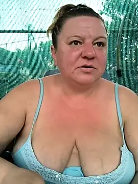jusichka live