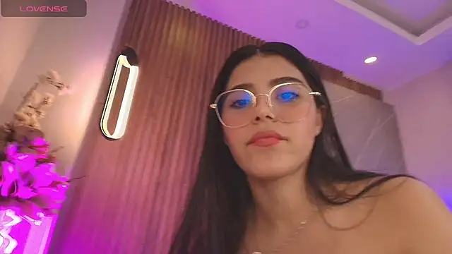 ariana_jhonson1 live