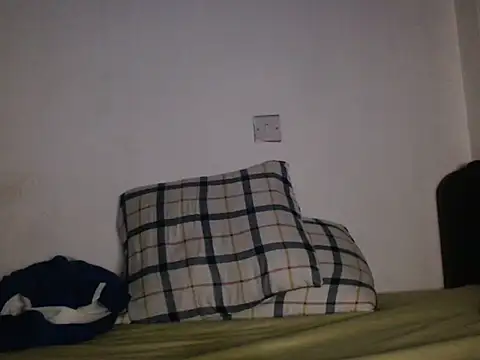Dark_cherryberry live