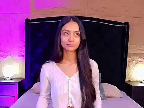 Ella_Walsh live