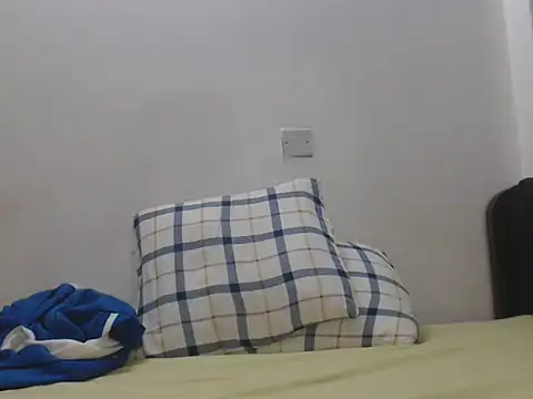 Dark_cherryberry live