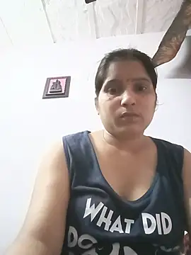 Ritika_singh71 live