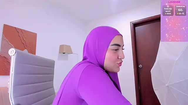 Malika_Noor live