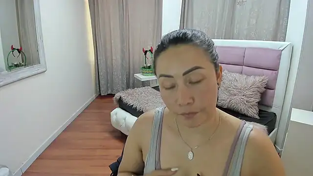 gaby_trent live