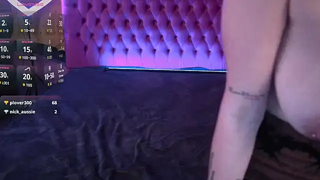DanielaReign live